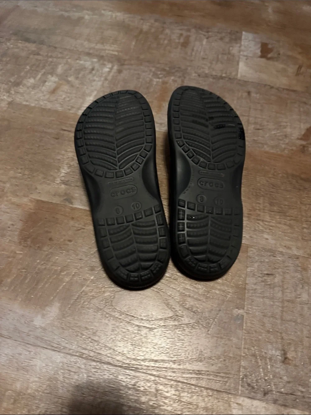 CROCS Unisex Black Foam Flip Flops Size M8 / W10